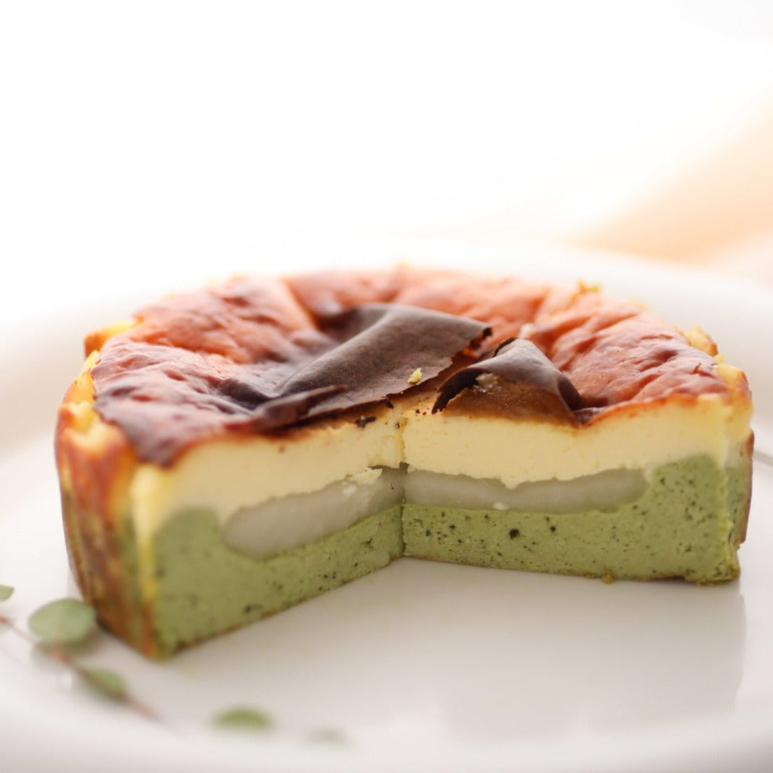 Matcha Matcha: Burnt Basque Cheesecake with Mochi