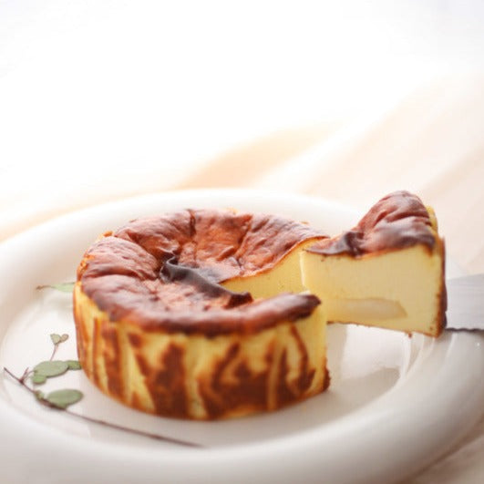 Original ChitChat: Burnt Basque Cheesecake with Mochi