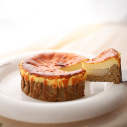 The Timeless Earl Grey: Burnt Basque Cheesecake with Mochi