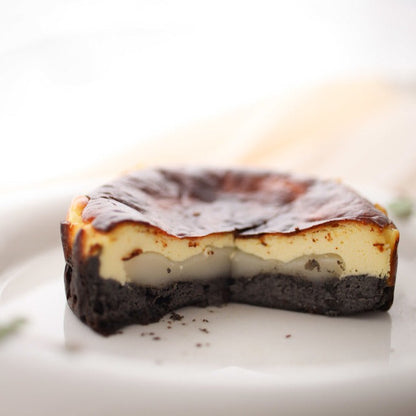 Black & White: Burnt Basque Cheesecake with Mochi