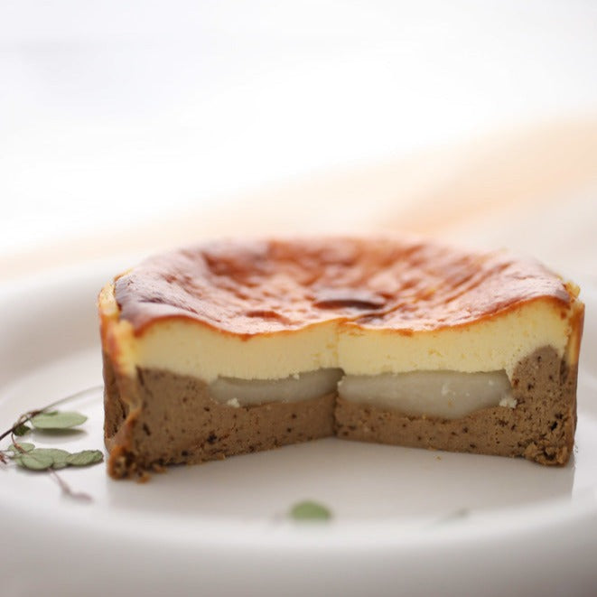 The Timeless Earl Grey: Burnt Basque Cheesecake with Mochi